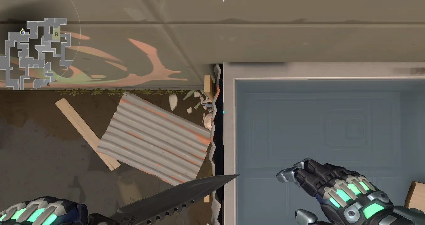 KAY/O Frag_Ment on Split Attack Site B — step 2 of 4: Aim — line up the shot