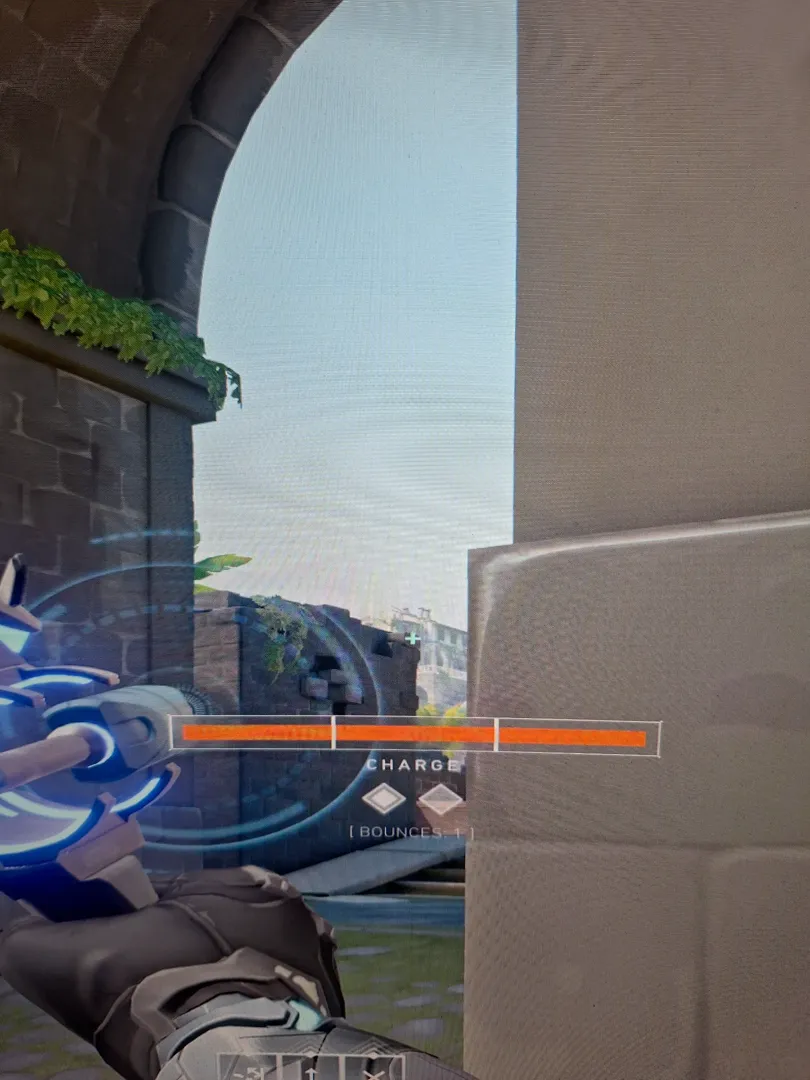 Sova Recon Bolt on Breeze Attack Site B — step 2 of 3: Aim — line up the shot